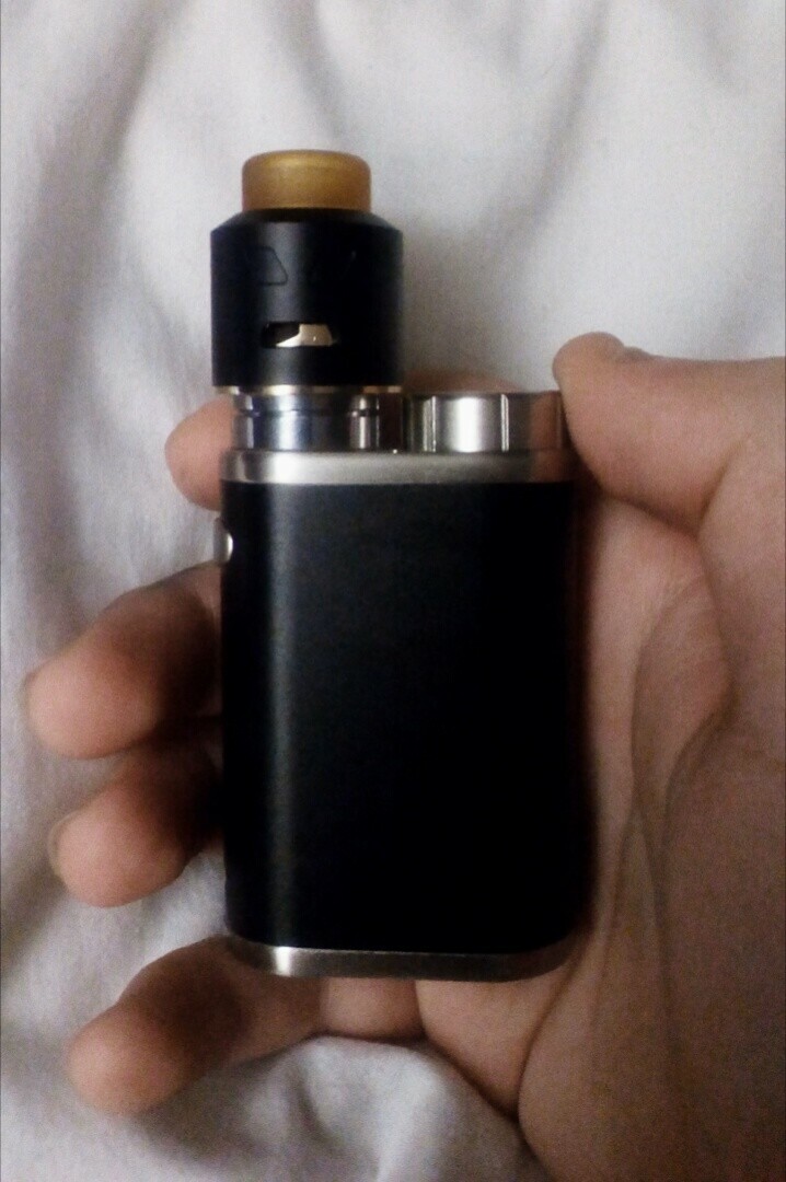 Un iStick Pico avec un Battlestar RDA